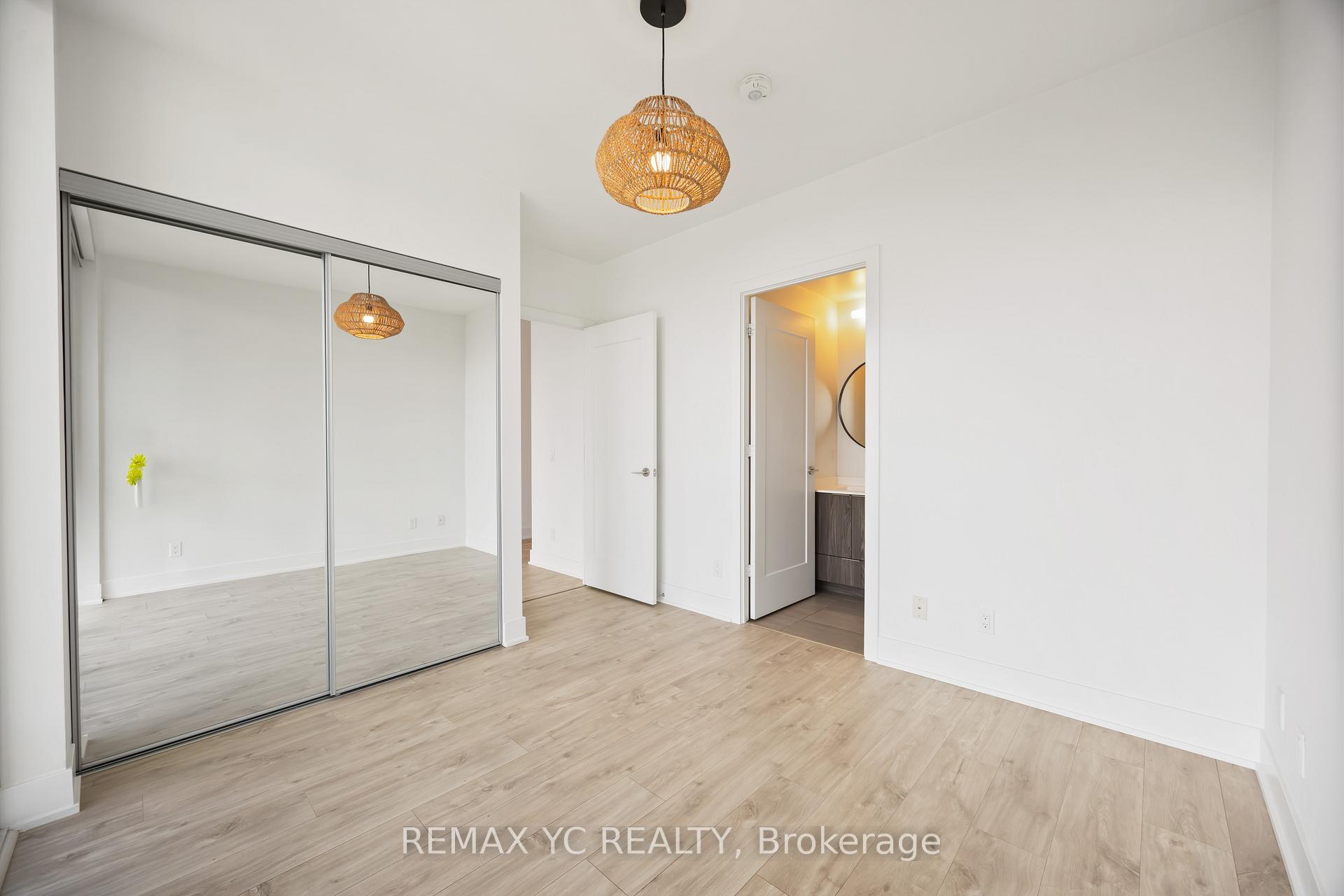 Photo 15 of Unit 801, 1 Belsize Drive, Toronto, Mount Pleasant West — HOMEH