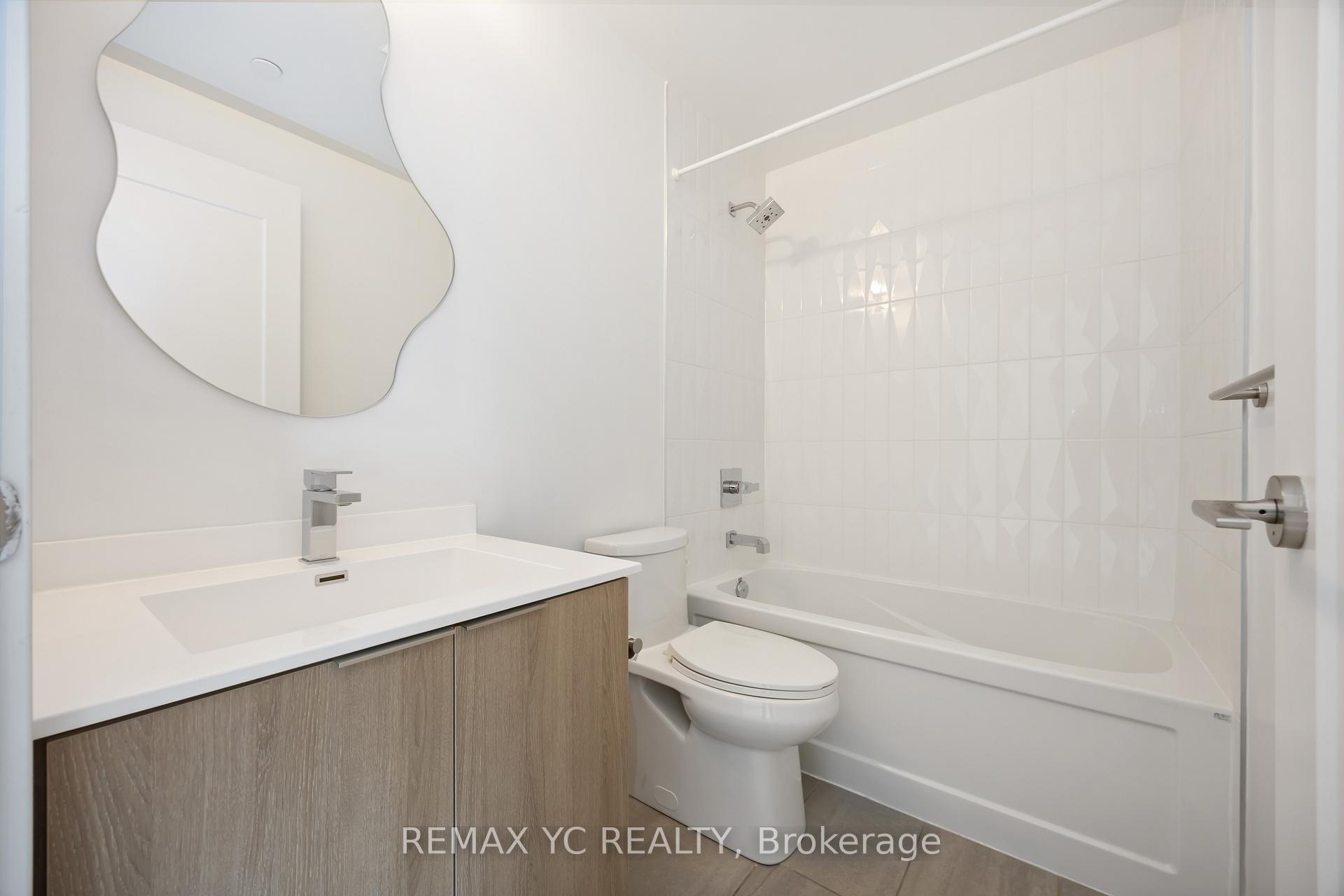 Photo 21 of Unit 801, 1 Belsize Drive, Toronto, Mount Pleasant West — HOMEH