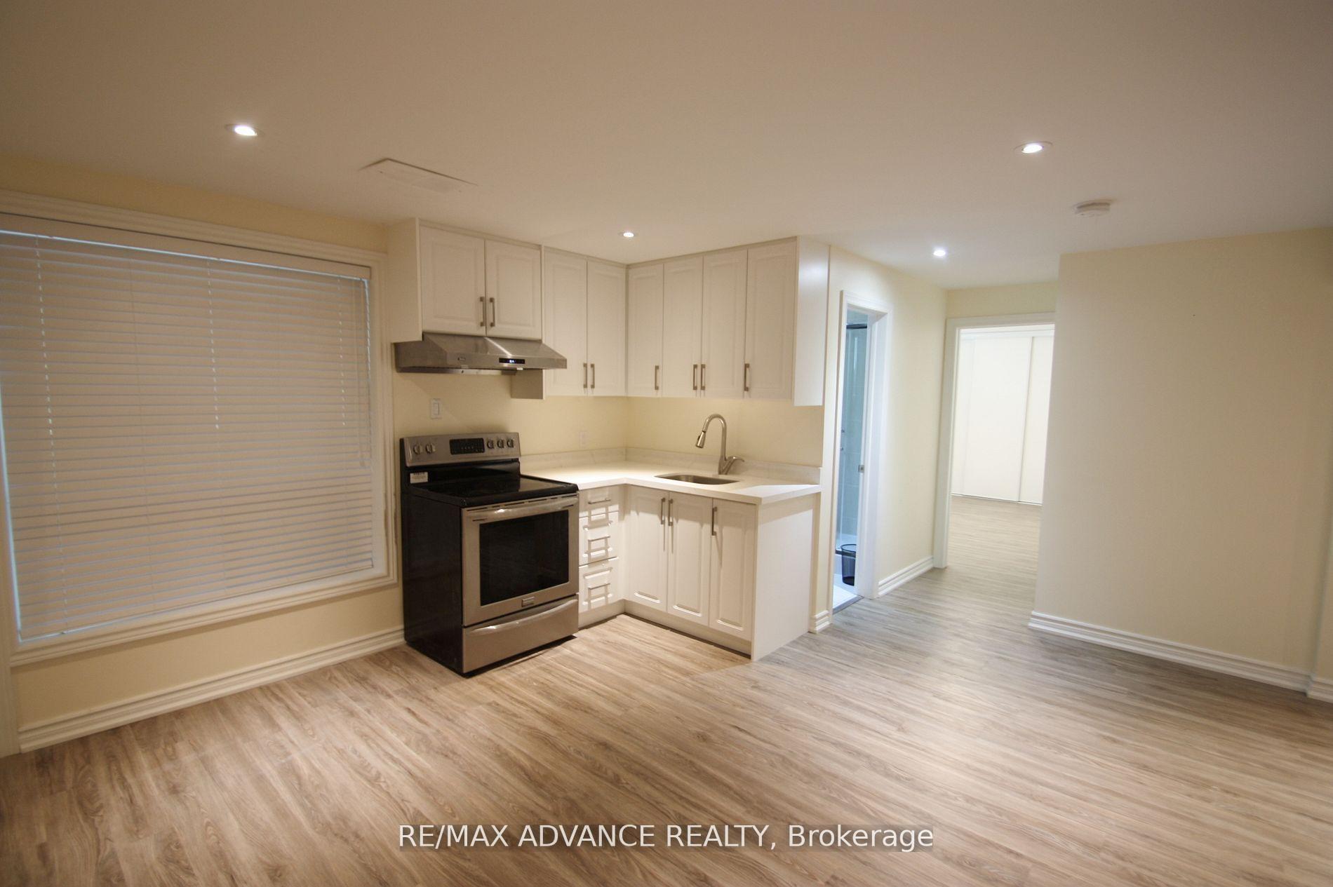Photo 8 of Unit Lower, 33 Carluke Crescent, North York, St. Andrew-Windfields — HOMEH