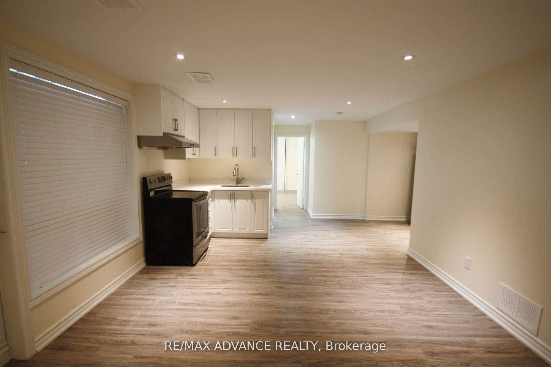 Photo 9 of Unit Lower, 33 Carluke Crescent, North York, St. Andrew-Windfields — HOMEH
