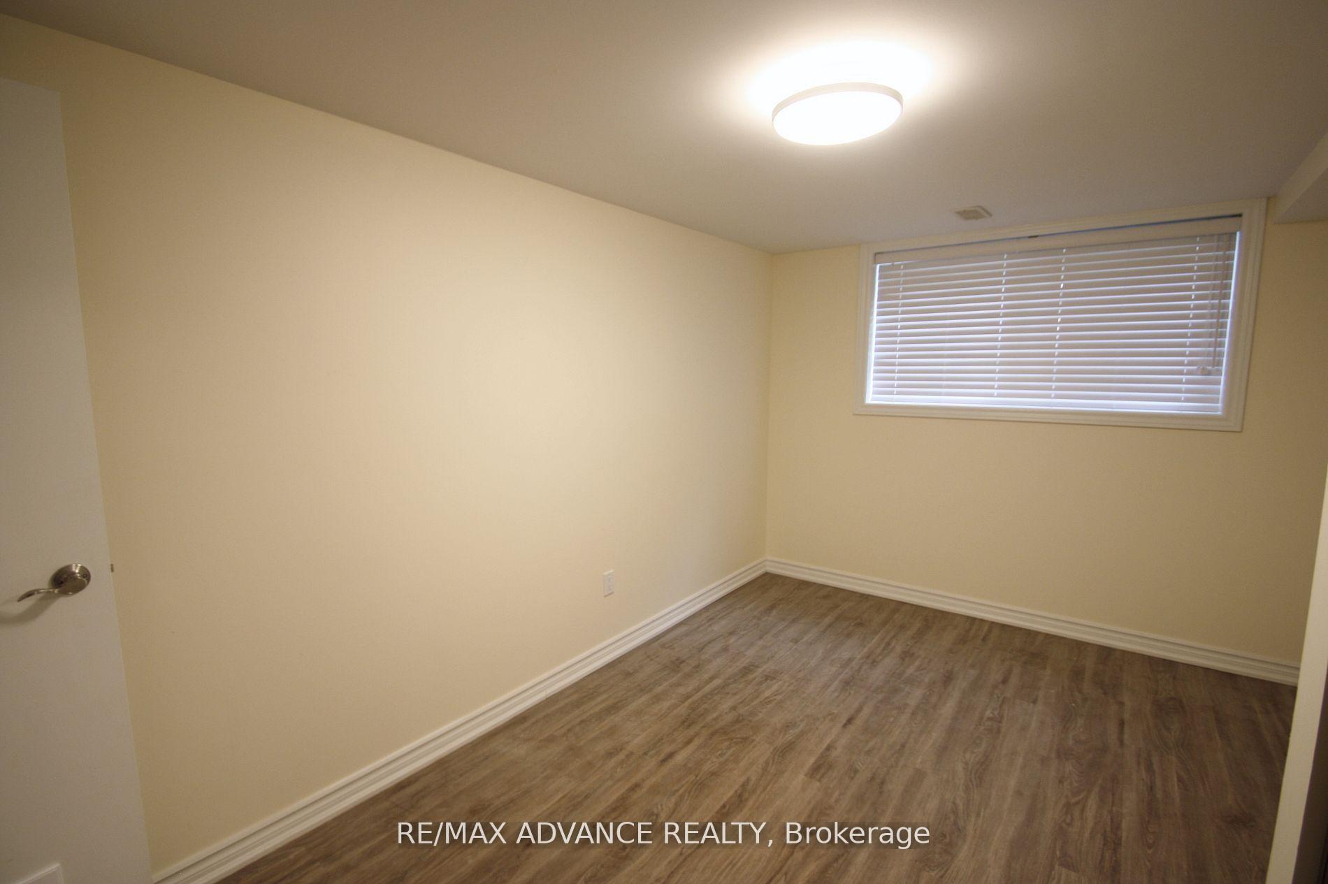 Photo 13 of Unit Lower, 33 Carluke Crescent, North York, St. Andrew-Windfields — HOMEH