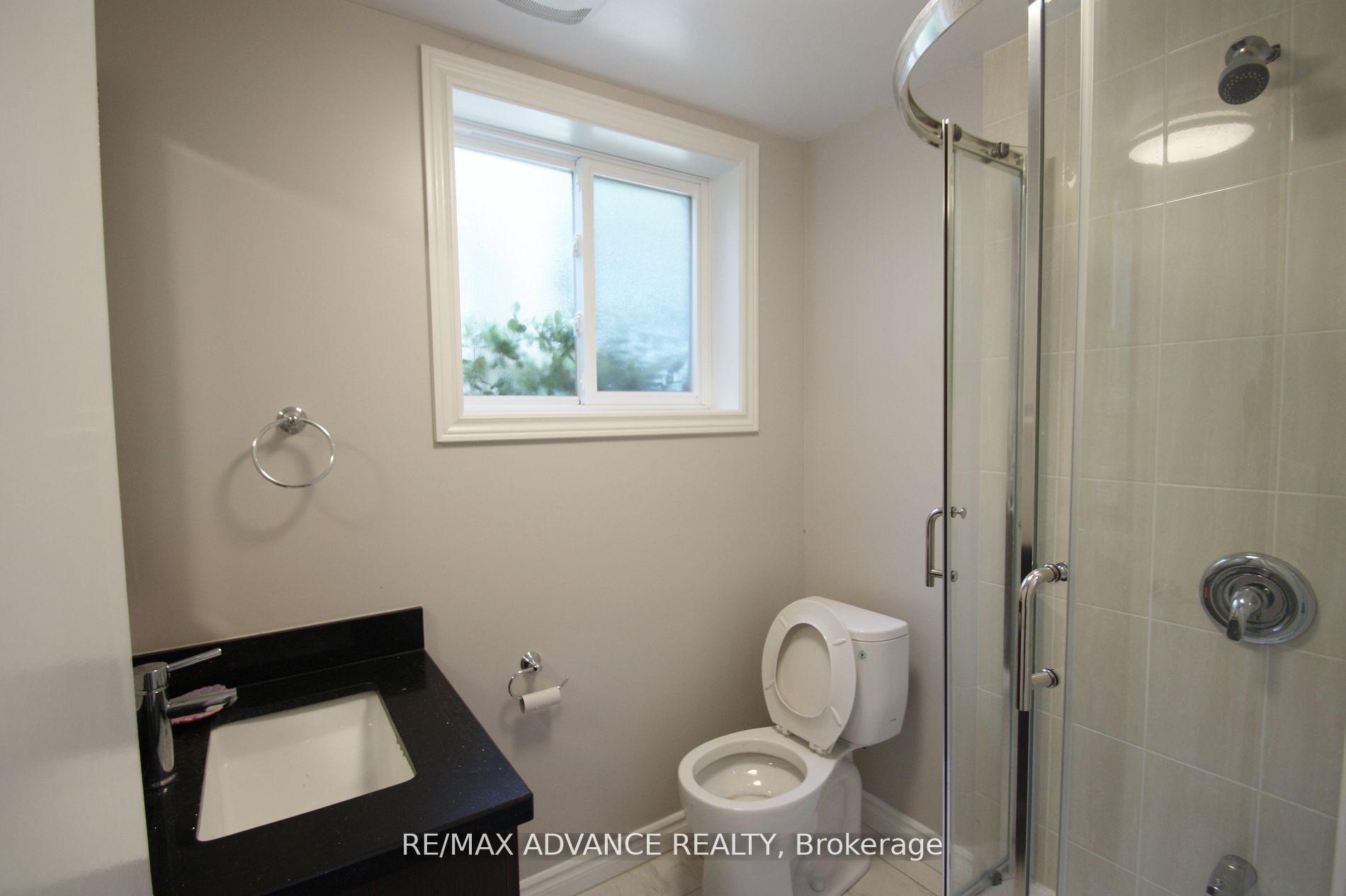 Photo 26 of Unit Lower, 33 Carluke Crescent, North York, St. Andrew-Windfields — HOMEH