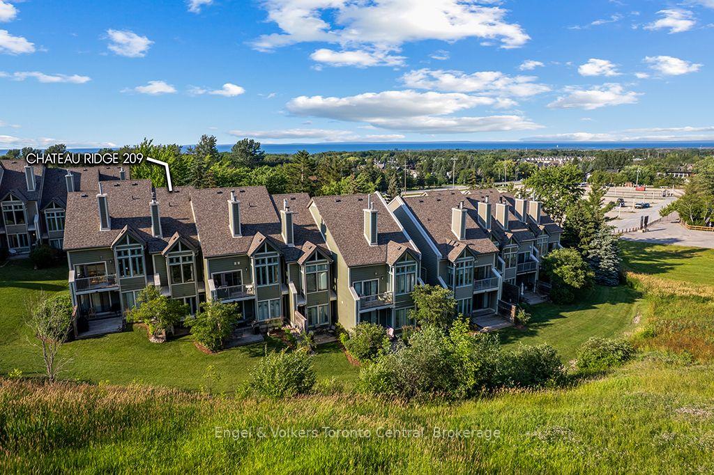 Photo 3 of Unit 209, 796404 Grey Road 19, Blue Mountains — HOMEH