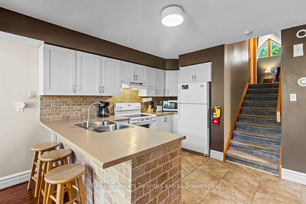 Photo 20 of Unit 209, 796404 Grey Road 19, Blue Mountains — HOMEH