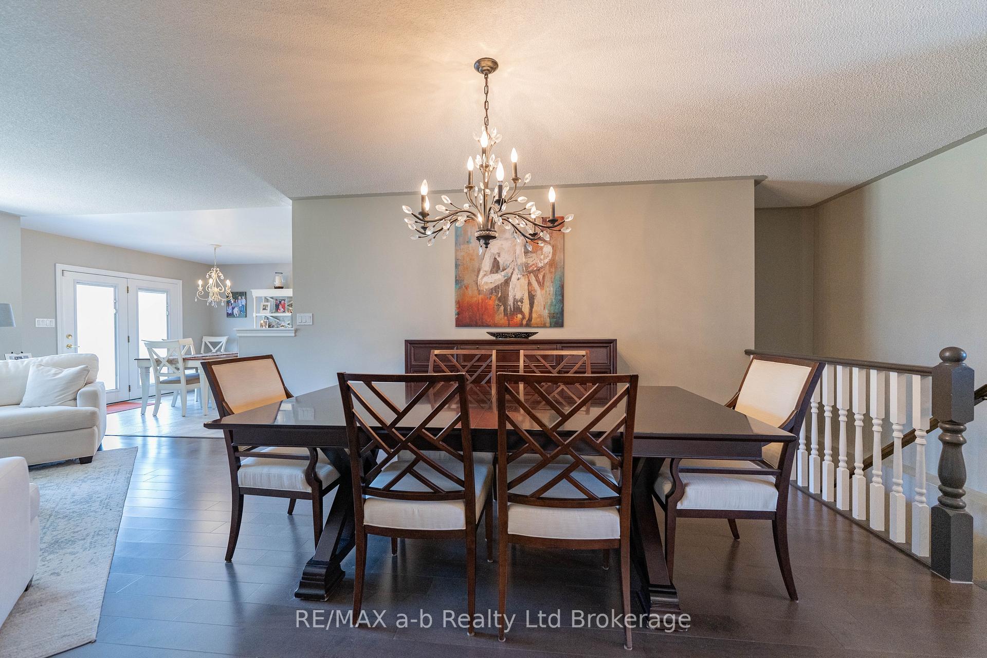 Photo 8 of 90 Weston Drive, Tillsonburg — HOMEH