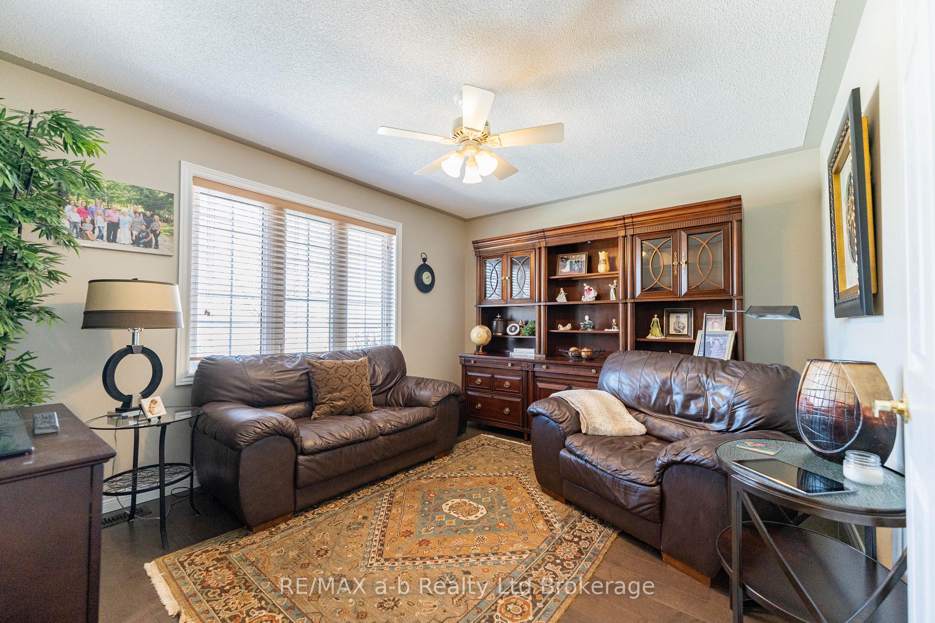 Photo 19 of 90 Weston Drive, Tillsonburg — HOMEH