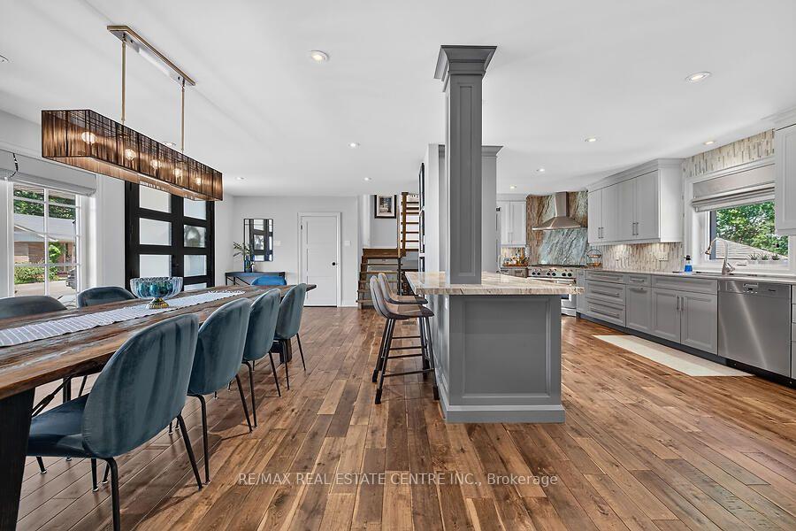 Photo 6 of 26 Freeland Court, Hamilton, Westdale — HOMEH