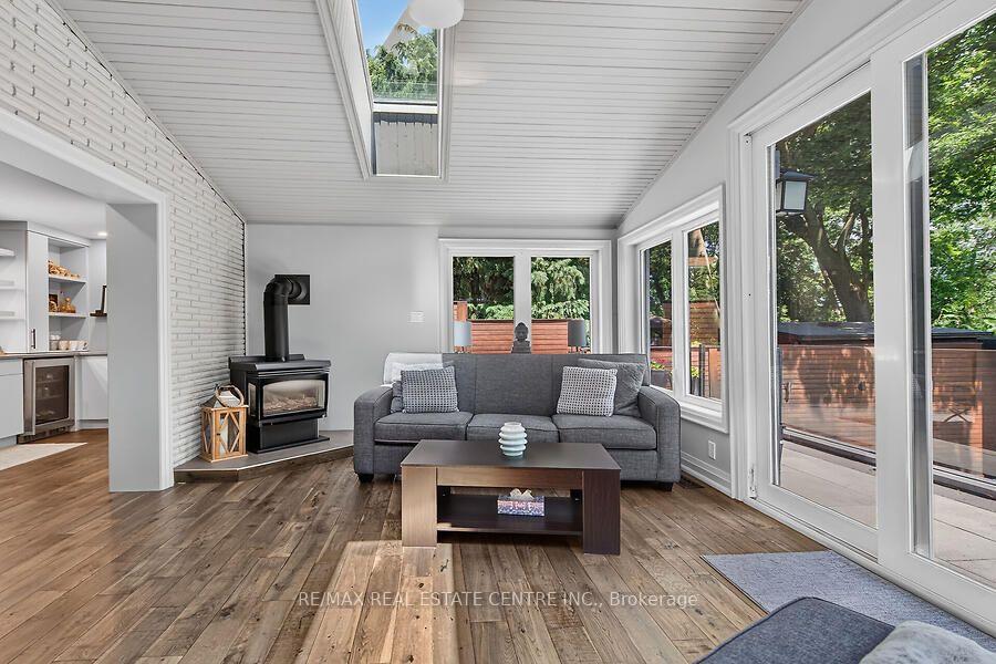 Photo 29 of 26 Freeland Court, Hamilton, Westdale — HOMEH