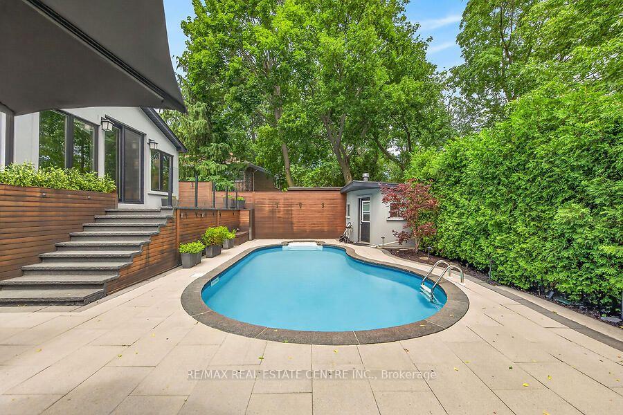 Photo 38 of 26 Freeland Court, Hamilton, Westdale — HOMEH