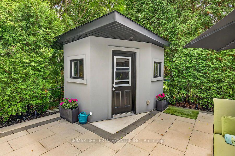 Photo 40 of 26 Freeland Court, Hamilton, Westdale — HOMEH
