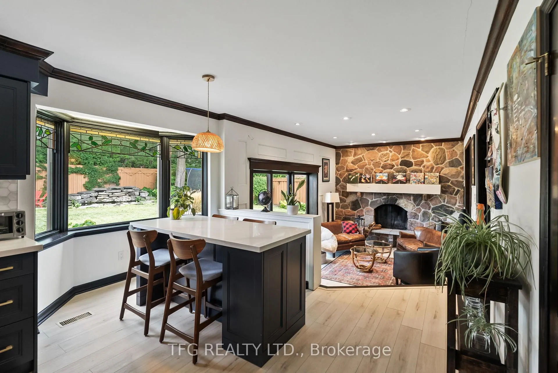 Photo 10 of 490 Conlin Road E, Oshawa, Kedron — HOMEH