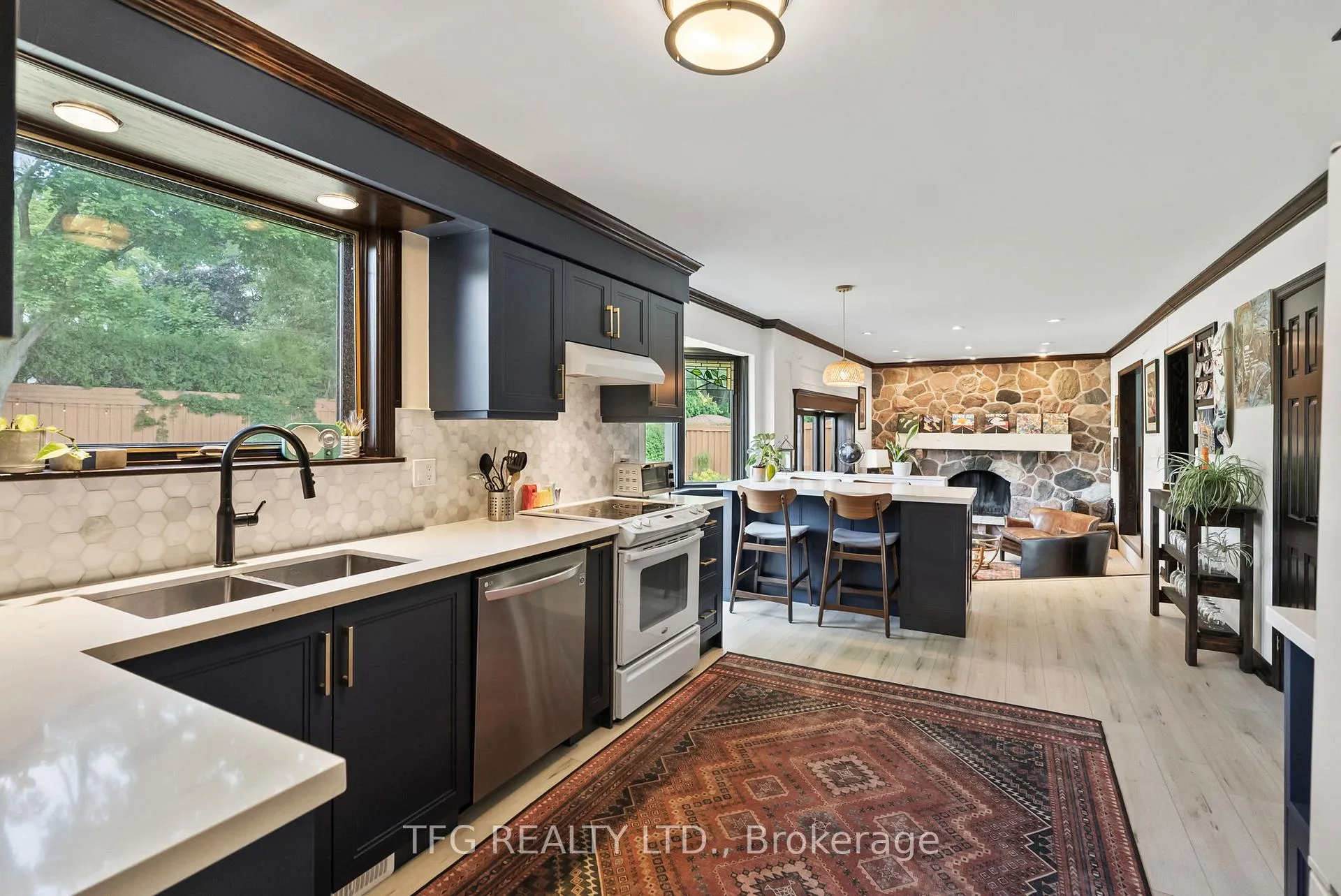 Photo 12 of 490 Conlin Road E, Oshawa, Kedron — HOMEH