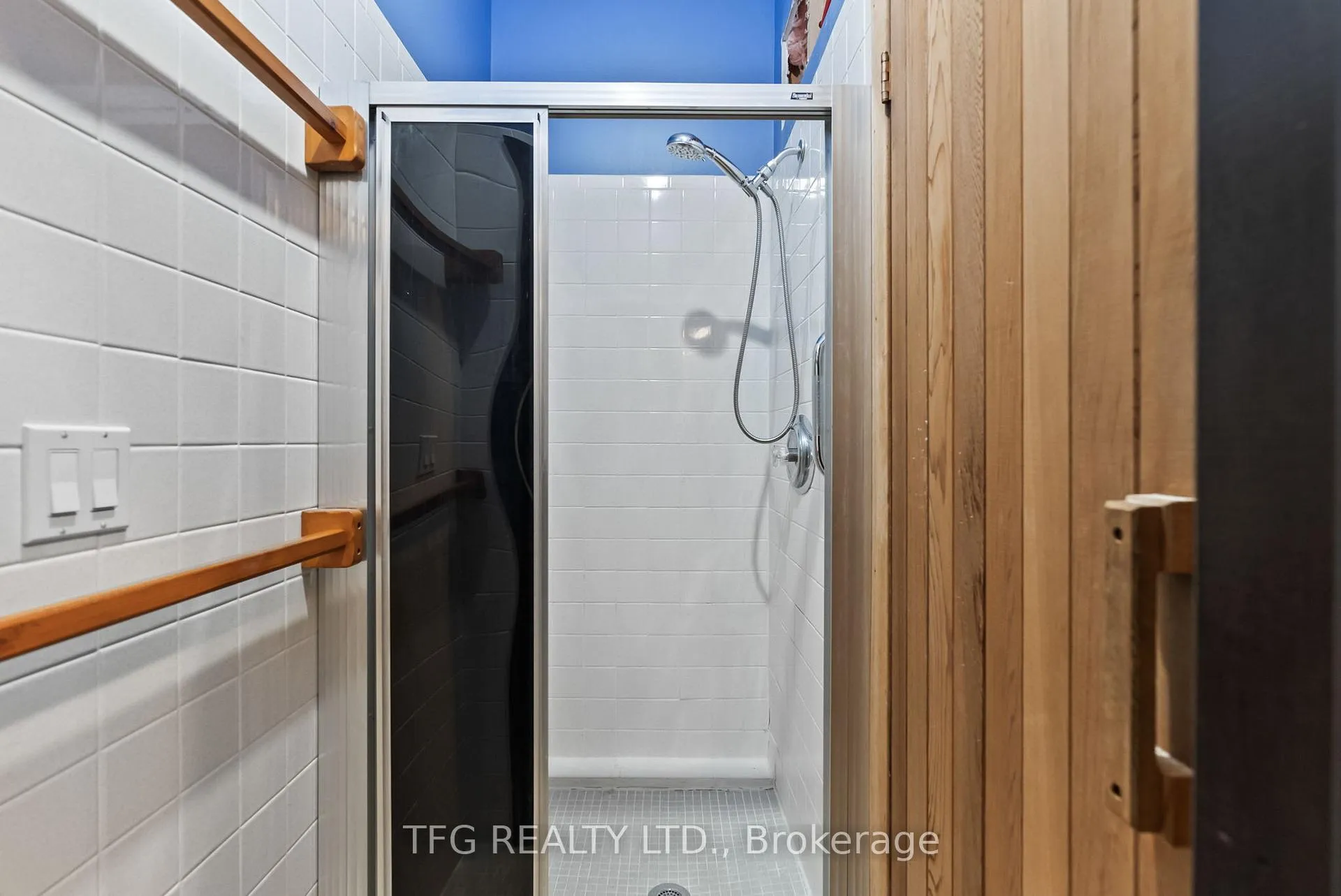 Photo 19 of 490 Conlin Road E, Oshawa, Kedron — HOMEH