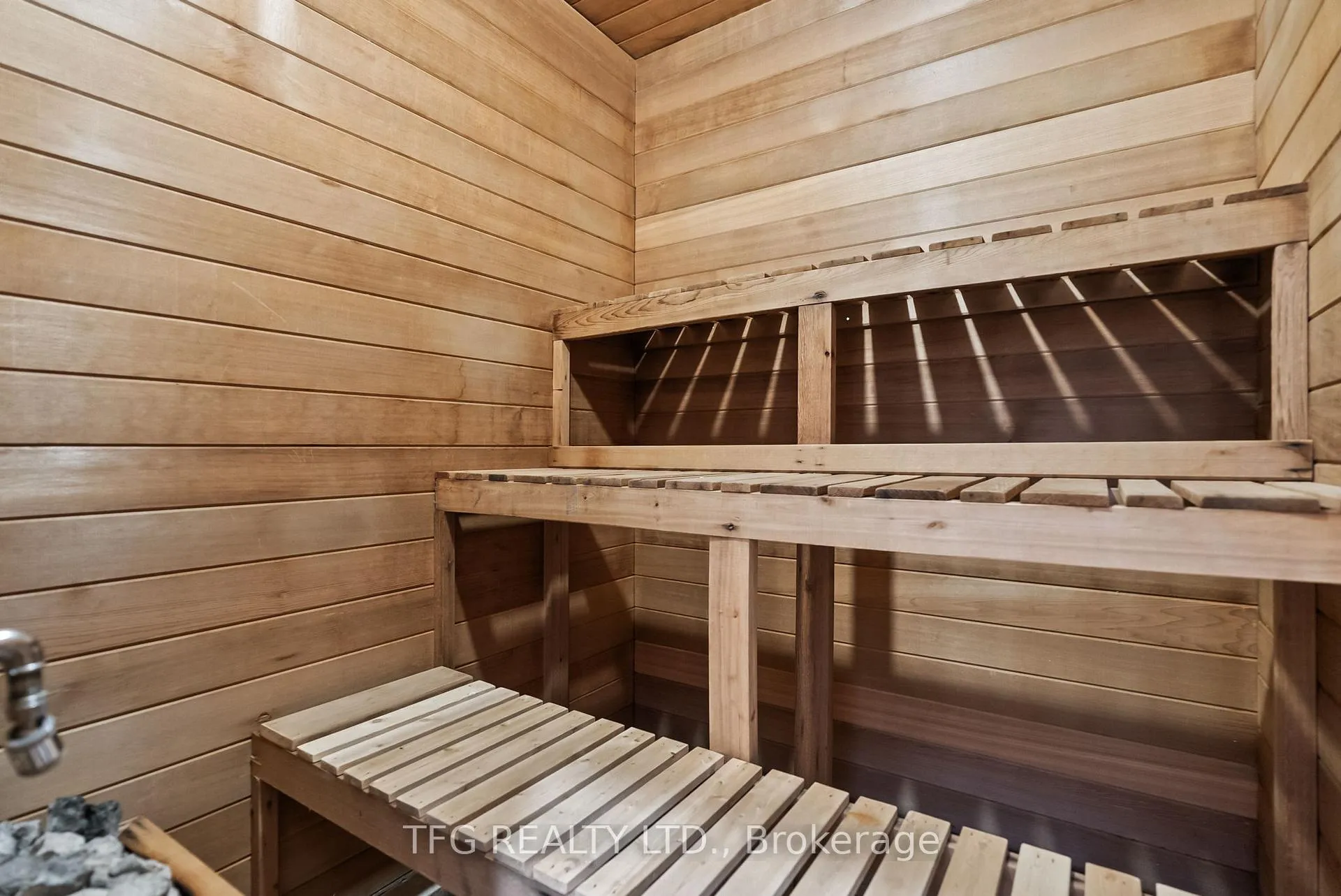 Photo 20 of 490 Conlin Road E, Oshawa, Kedron — HOMEH