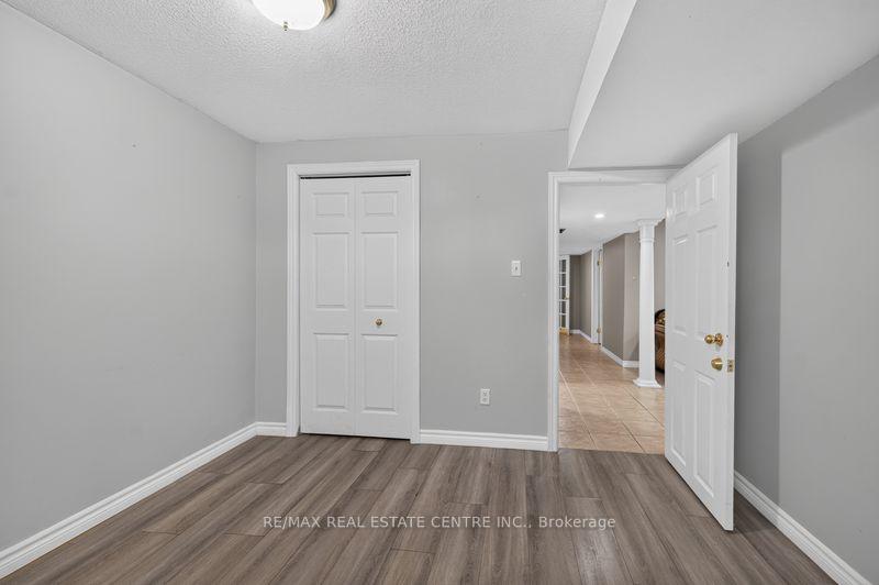 Photo 16 of Unit Lower Unit, 59 Colin Crescent, Hamilton, Jerome — HOMEH