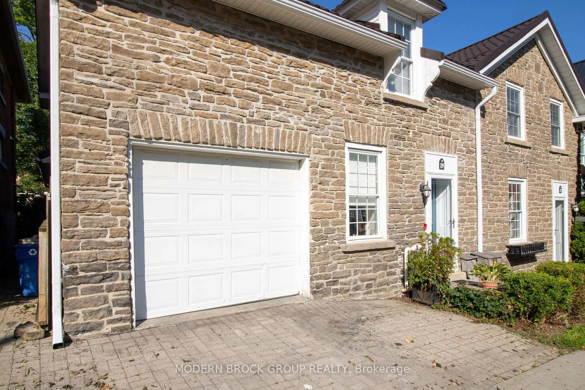 Photo 52 of 17/19 Ormond Street, Brockville, Brockville — HOMEH
