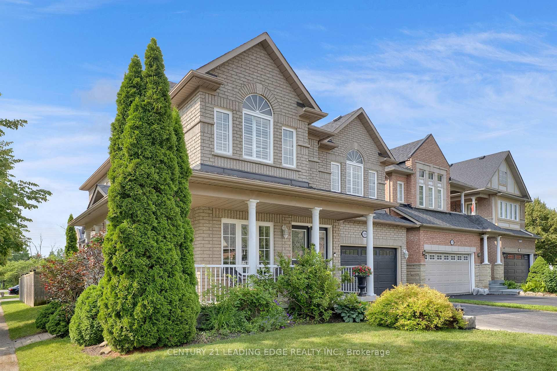 Photo 2 of 319 Mapleview Court, Pickering, Rouge Park — HOMEH