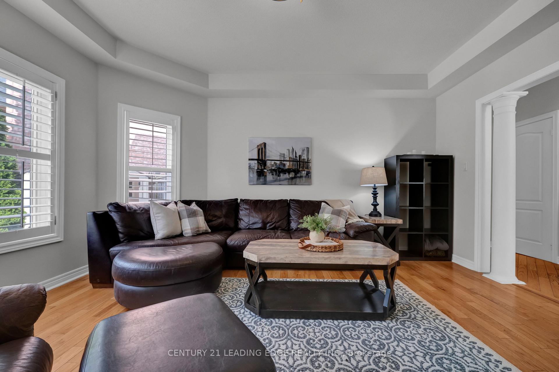 Photo 19 of 319 Mapleview Court, Pickering, Rouge Park — HOMEH