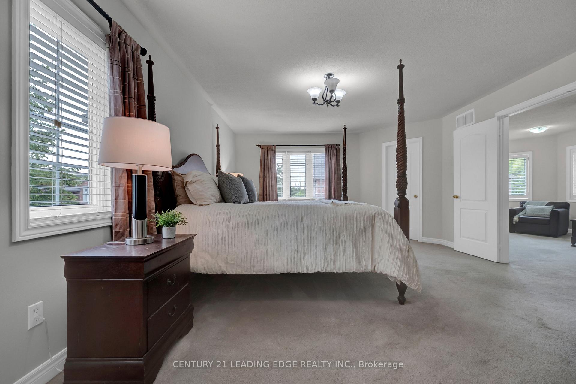 Photo 23 of 319 Mapleview Court, Pickering, Rouge Park — HOMEH