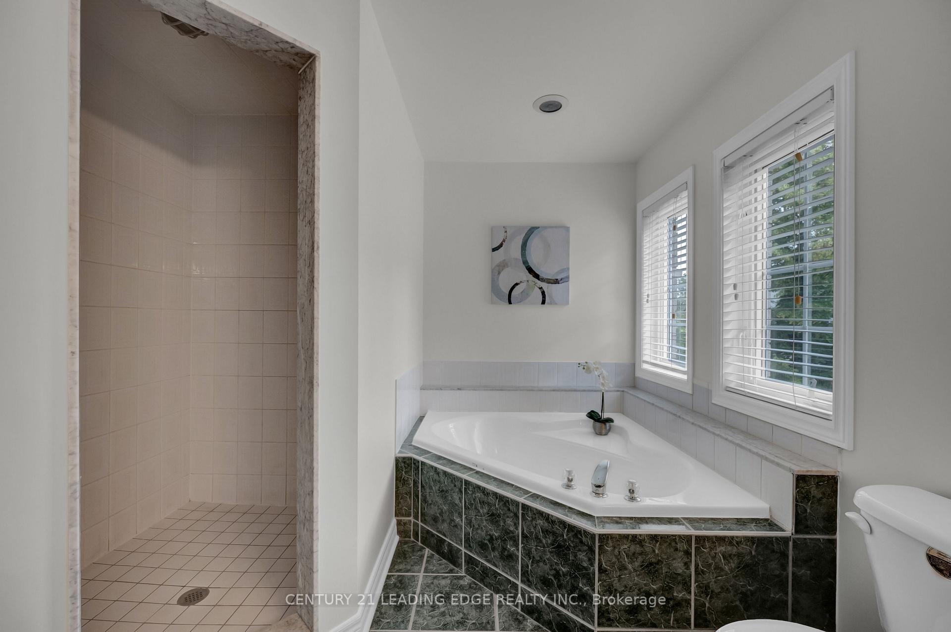 Photo 26 of 319 Mapleview Court, Pickering, Rouge Park — HOMEH