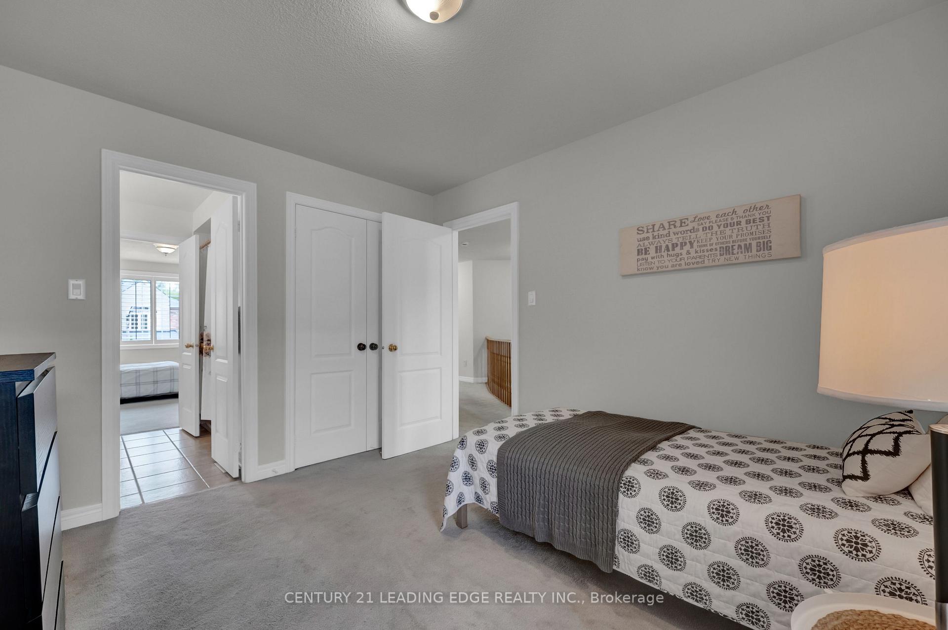Photo 31 of 319 Mapleview Court, Pickering, Rouge Park — HOMEH