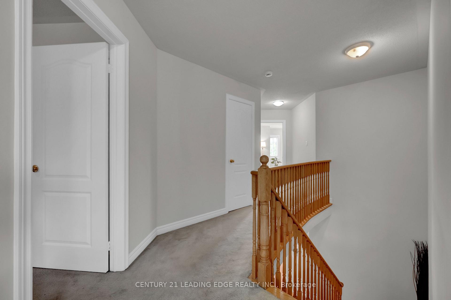Photo 35 of 319 Mapleview Court, Pickering, Rouge Park — HOMEH