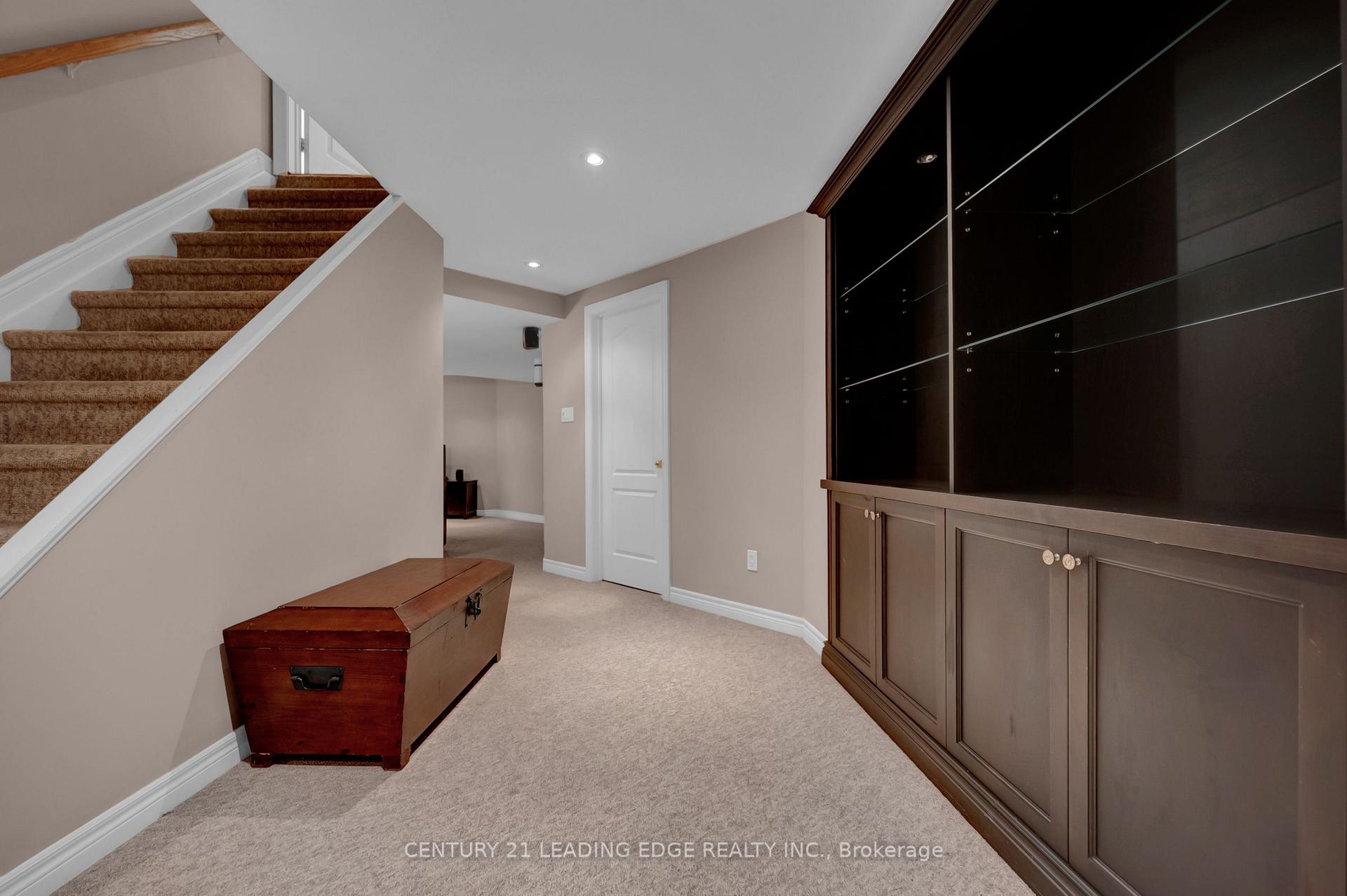 Photo 39 of 319 Mapleview Court, Pickering, Rouge Park — HOMEH