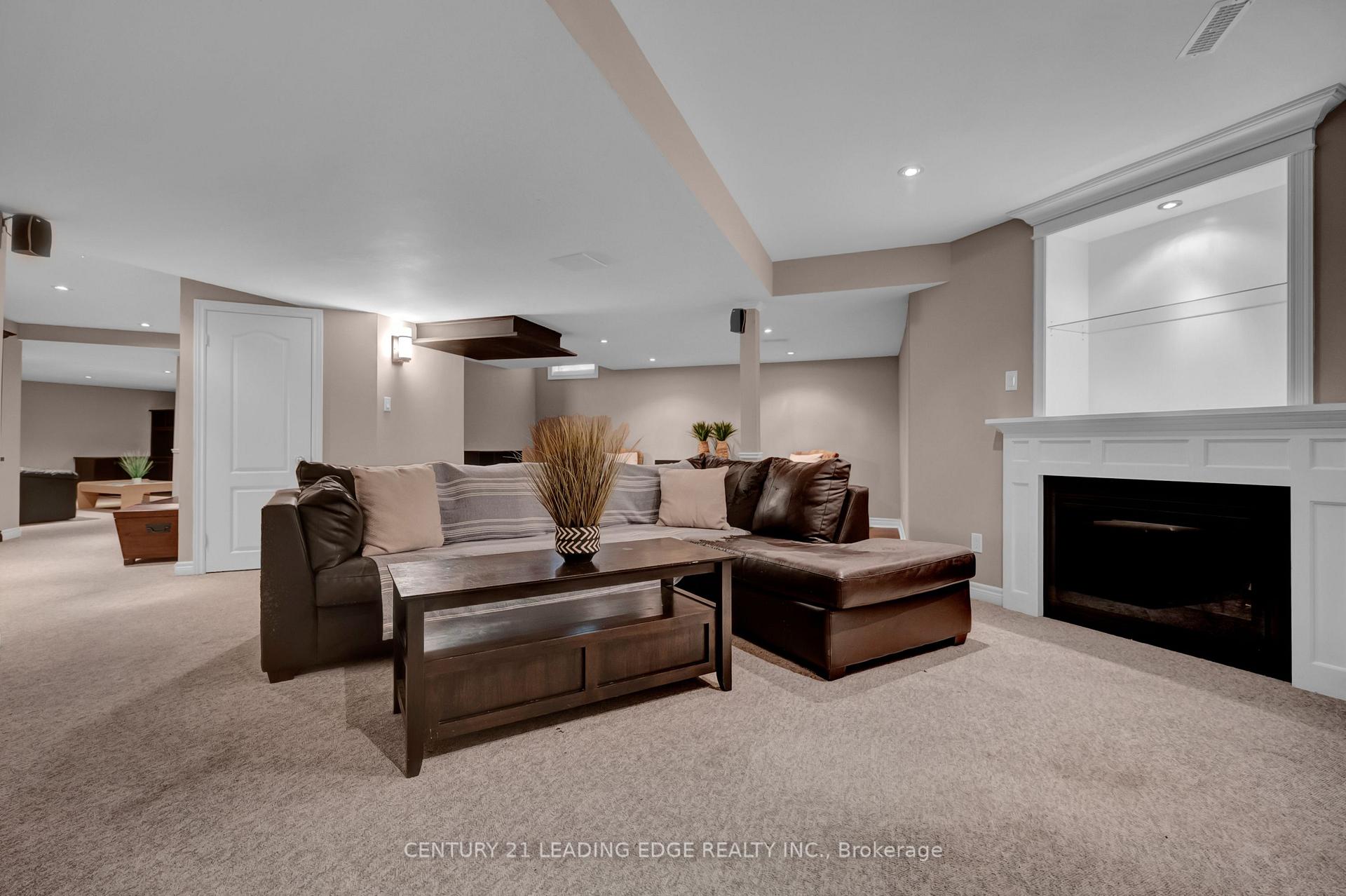 Photo 42 of 319 Mapleview Court, Pickering, Rouge Park — HOMEH