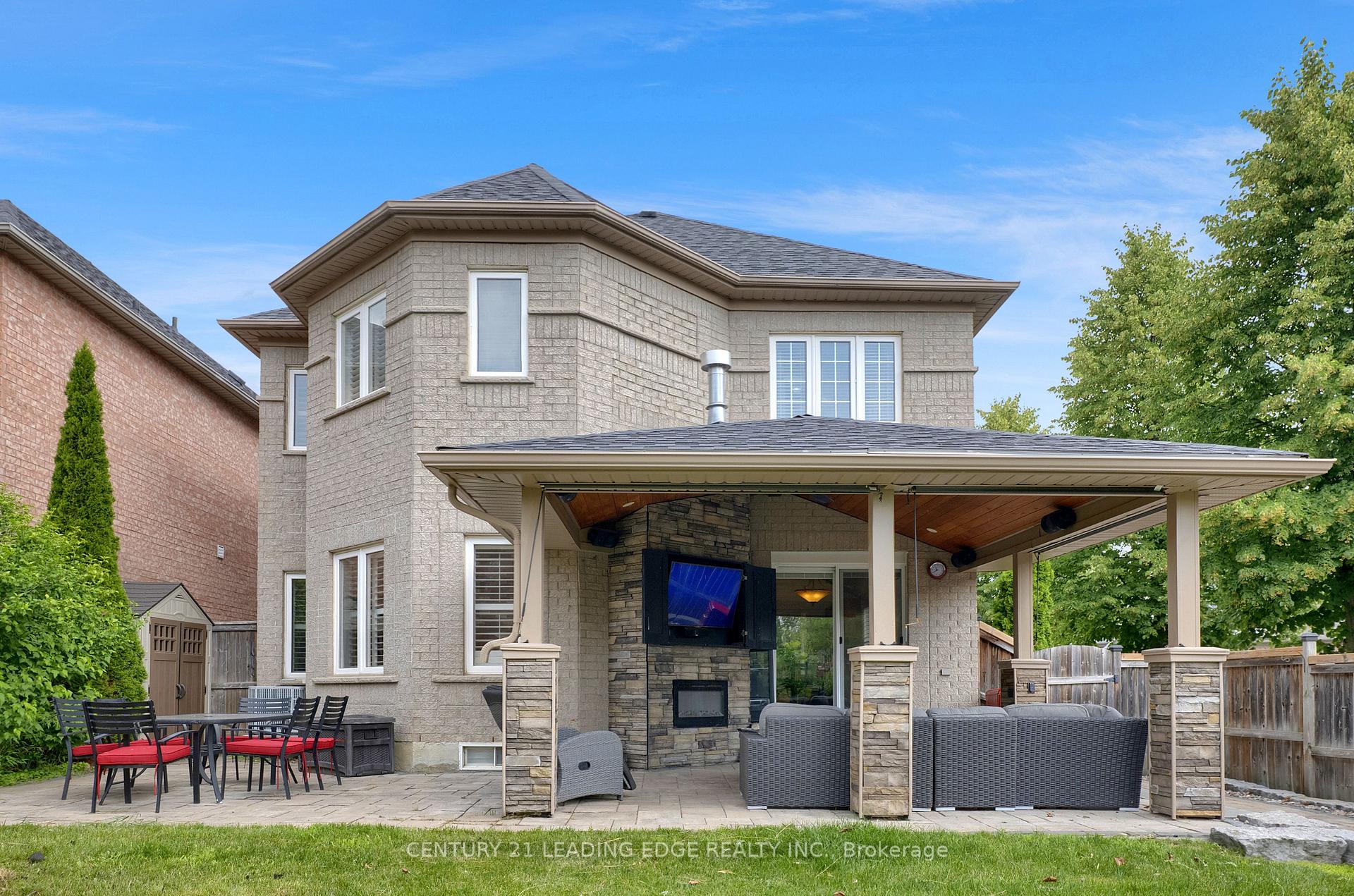 Photo 48 of 319 Mapleview Court, Pickering, Rouge Park — HOMEH