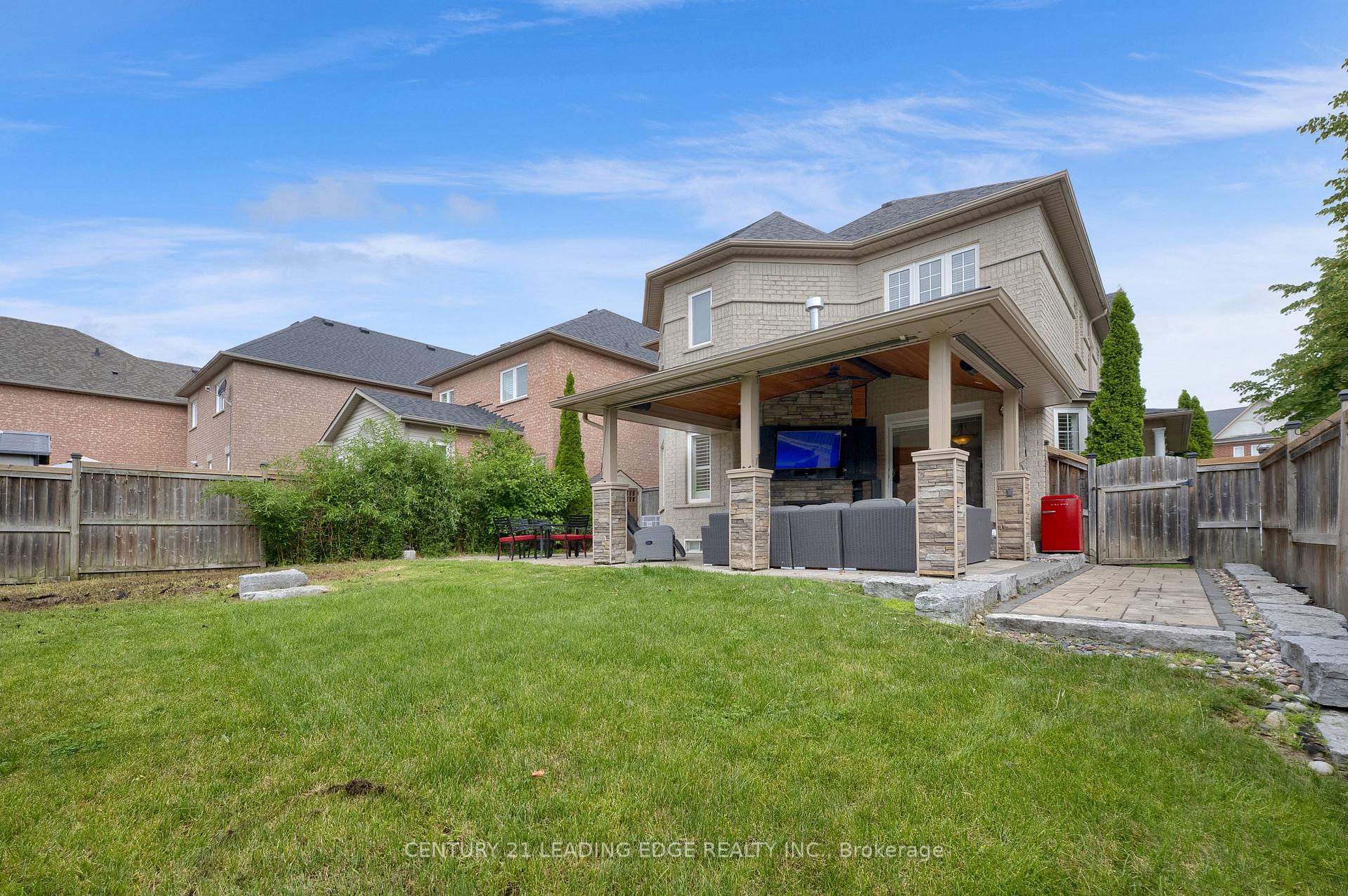 Photo 50 of 319 Mapleview Court, Pickering, Rouge Park — HOMEH
