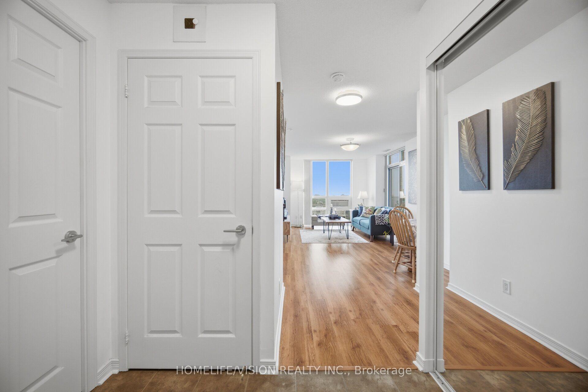 Photo 6 of Unit 1007, 3 Michael Power Place, Etobicoke, Islington-City Centre West — HOMEH