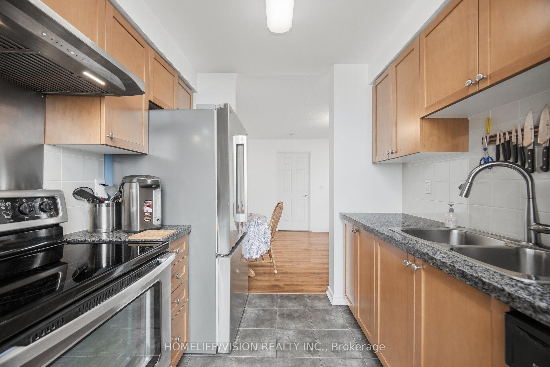 Photo 15 of Unit 1007, 3 Michael Power Place, Etobicoke, Islington-City Centre West — HOMEH