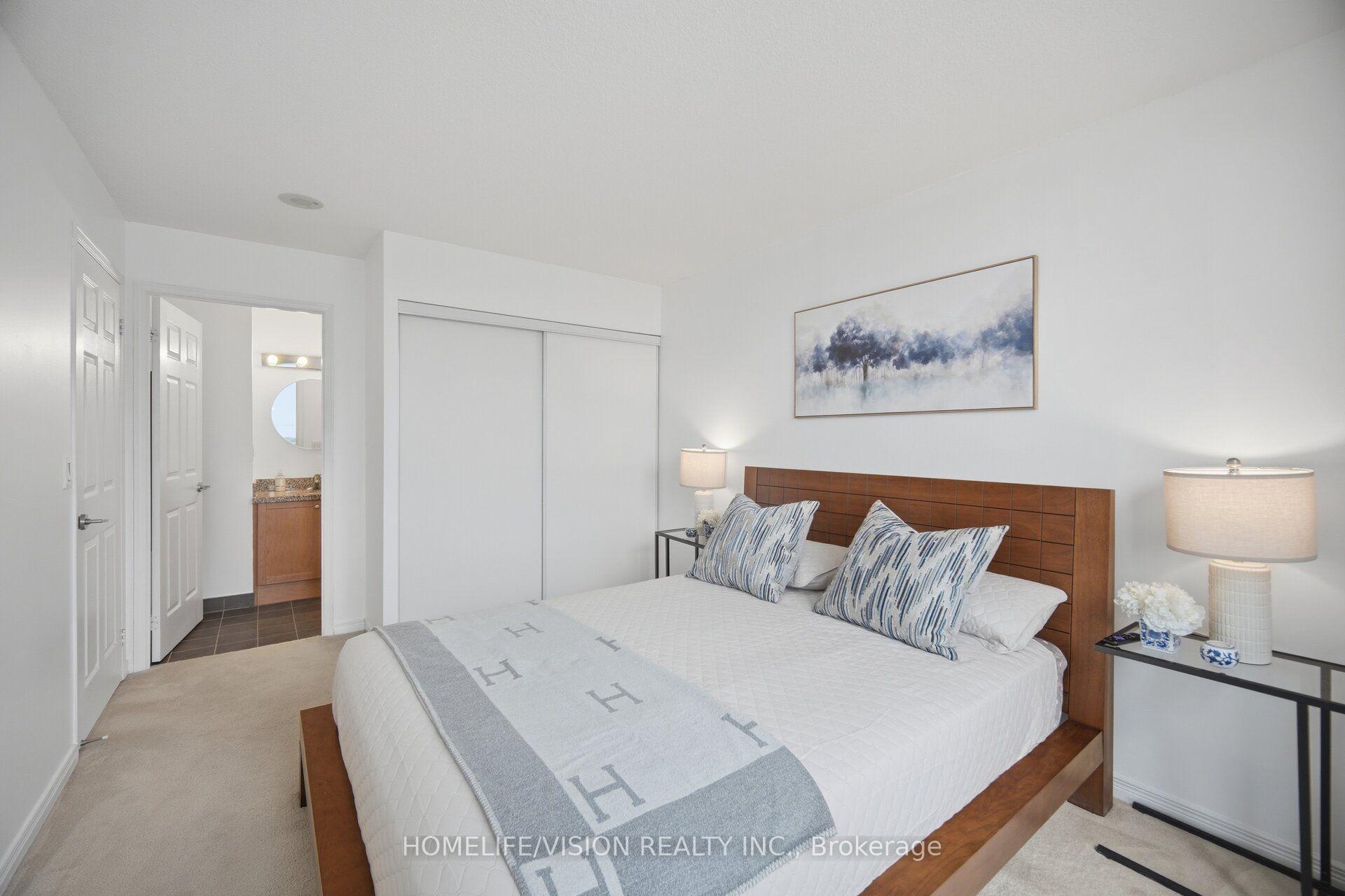 Photo 19 of Unit 1007, 3 Michael Power Place, Etobicoke, Islington-City Centre West — HOMEH