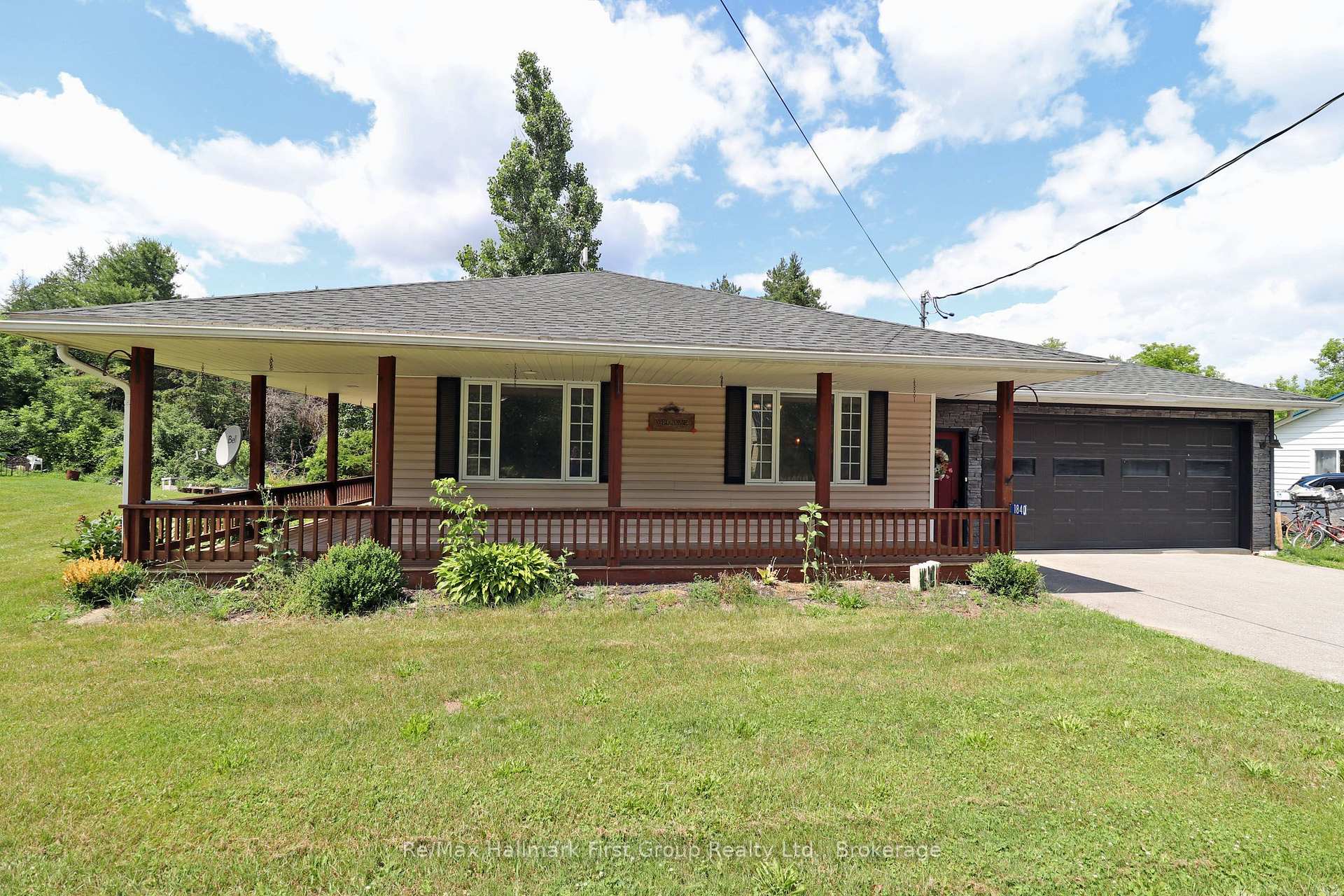 Photo 3 of 1840 Queensborough Road, Tweed, Elzevir (Twp) — HOMEH