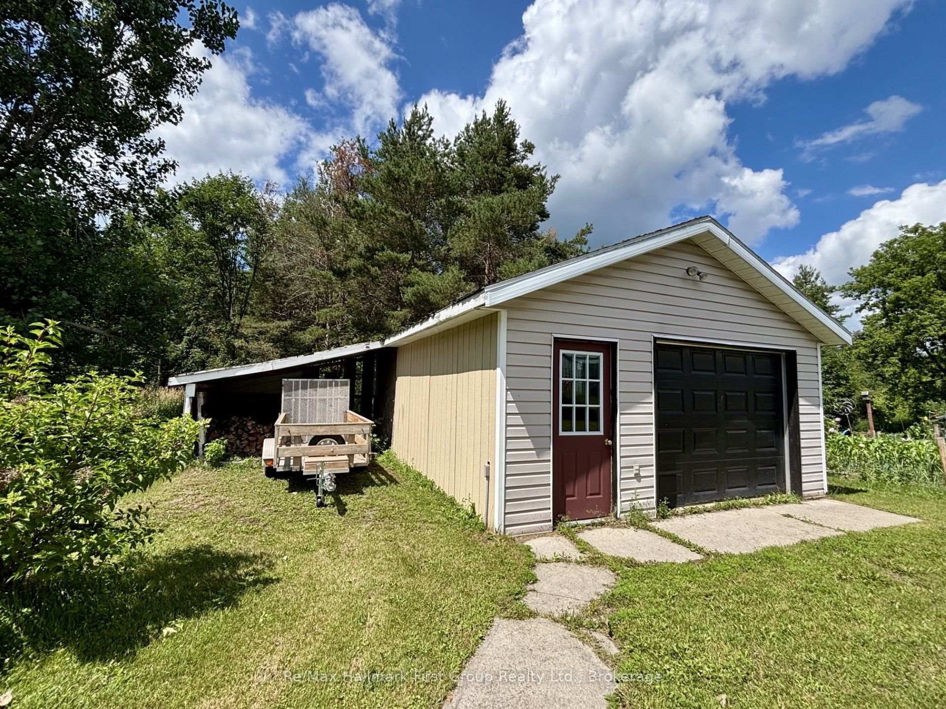 Photo 7 of 1840 Queensborough Road, Tweed, Elzevir (Twp) — HOMEH