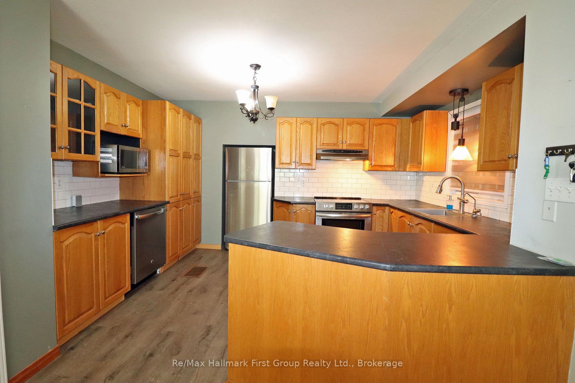 Photo 13 of 1840 Queensborough Road, Tweed, Elzevir (Twp) — HOMEH