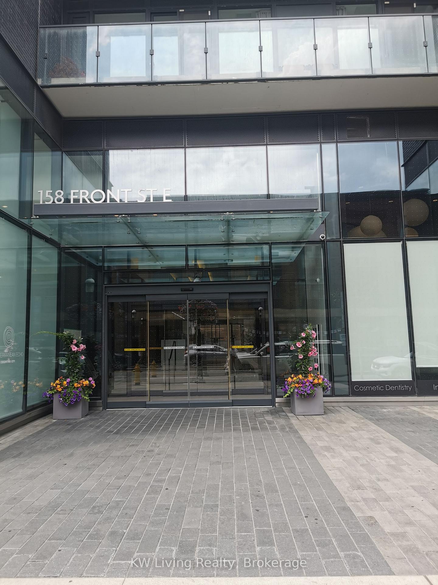 Photo 1 of Unit 821, 158 Front Street E, Toronto, Moss Park — HOMEH