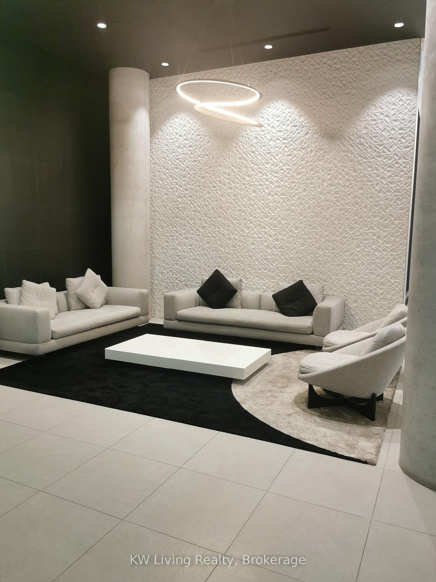 Photo 10 of Unit 821, 158 Front Street E, Toronto, Moss Park — HOMEH