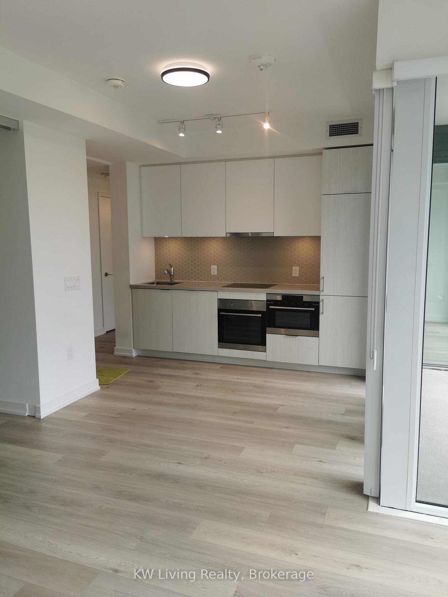 Photo 12 of Unit 821, 158 Front Street E, Toronto, Moss Park — HOMEH