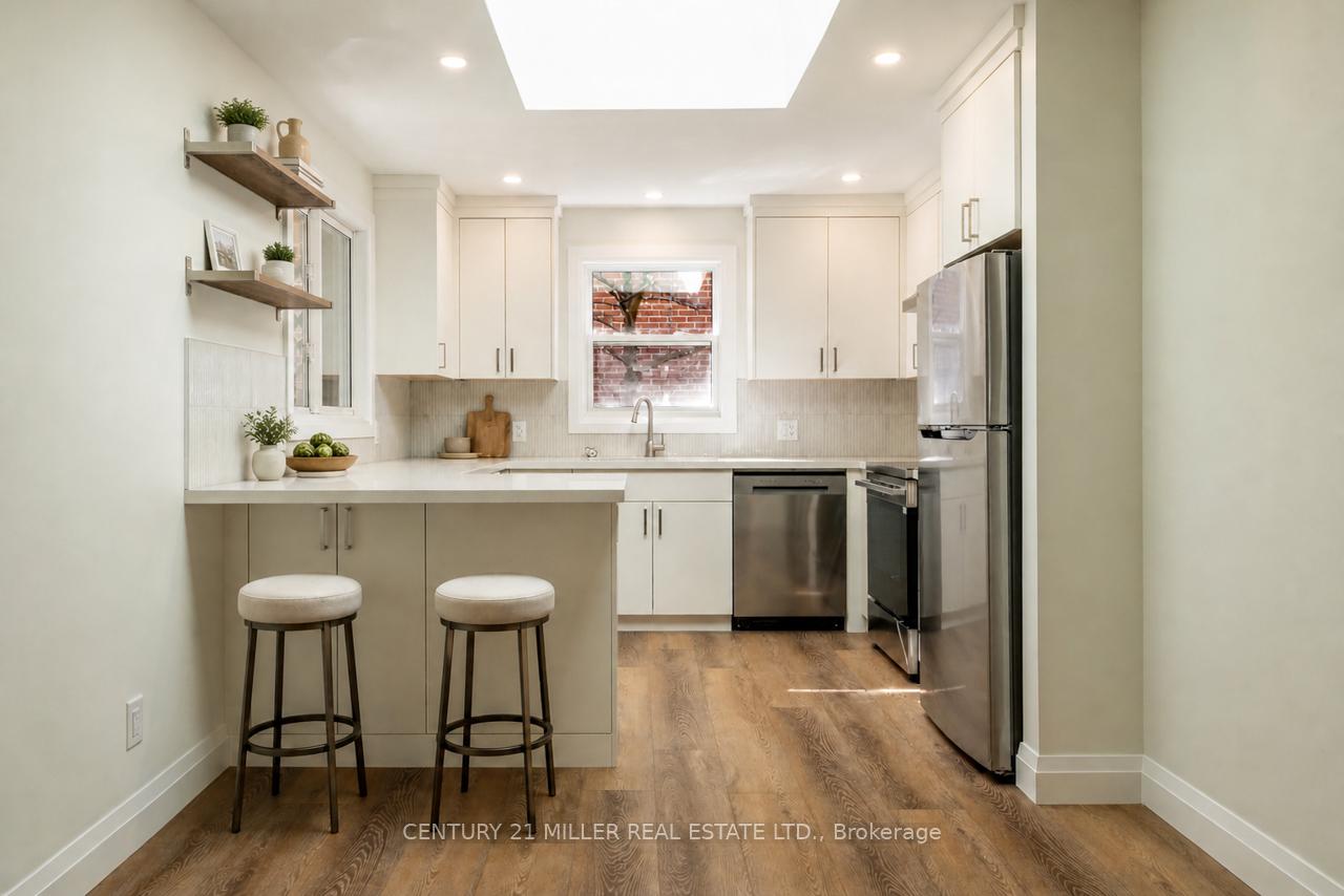 Photo 7 of Unit A, 477 Valleyview Crescent, Milton, Beaty — HOMEH