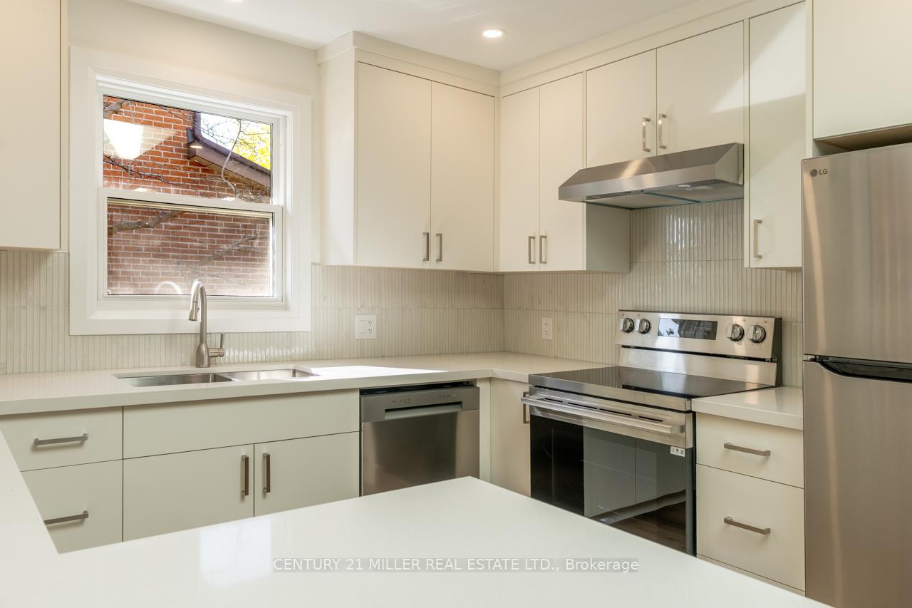Photo 8 of Unit A, 477 Valleyview Crescent, Milton, Beaty — HOMEH