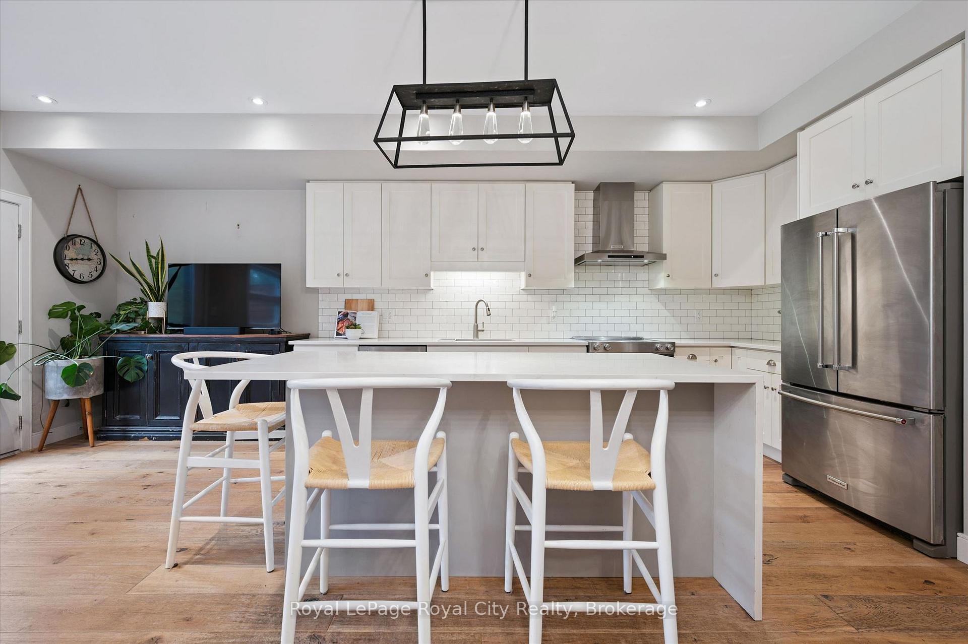 Photo 2 of Unit 83, 60 Arkell Road, Guelph, Kortright East — HOMEH