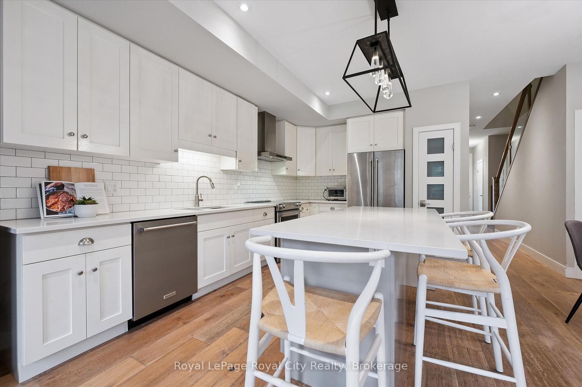 Photo 11 of Unit 83, 60 Arkell Road, Guelph, Kortright East — HOMEH