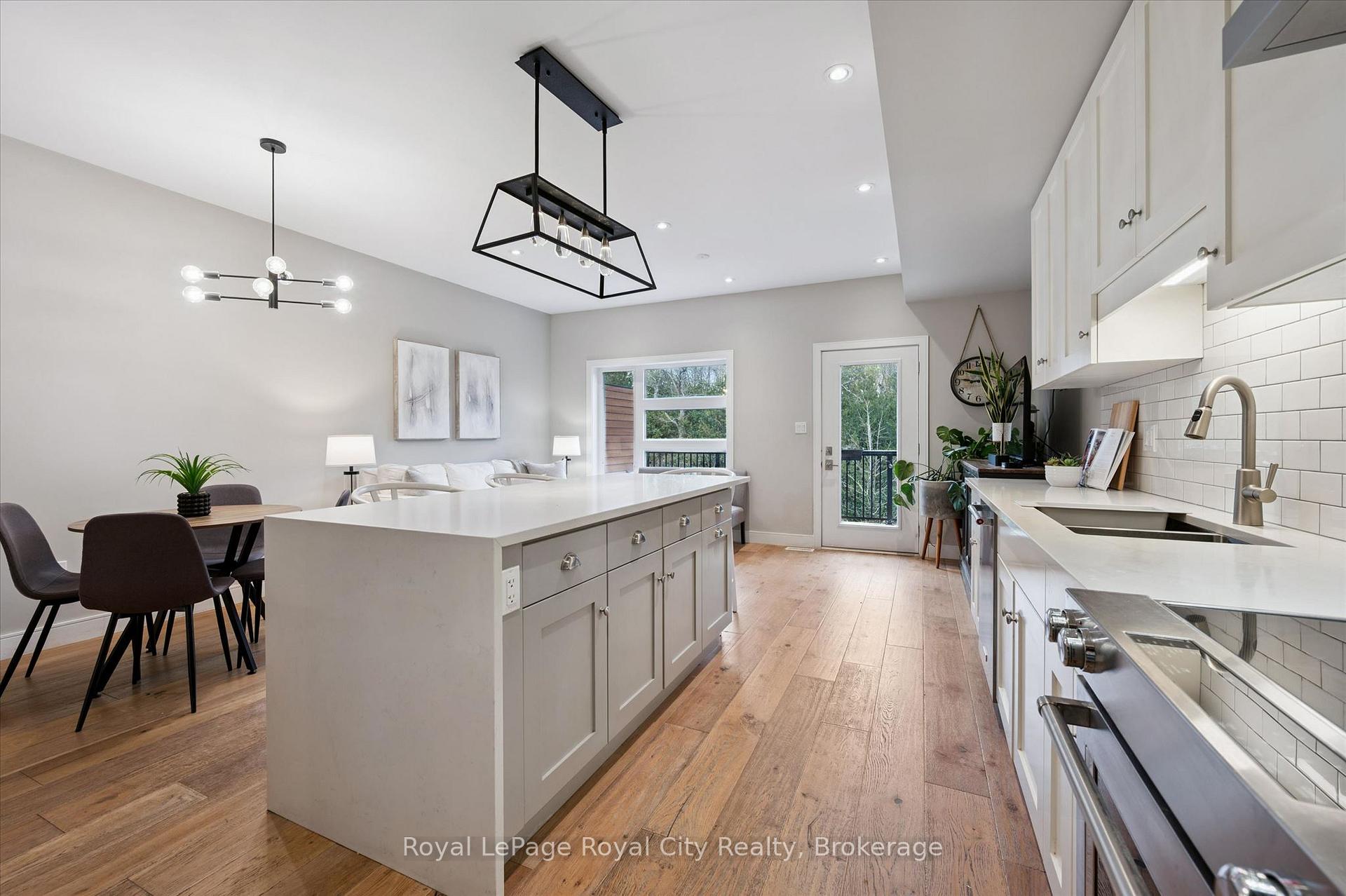 Photo 13 of Unit 83, 60 Arkell Road, Guelph, Kortright East — HOMEH