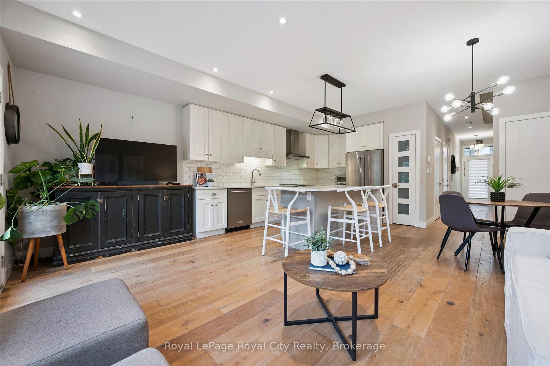 Photo 16 of Unit 83, 60 Arkell Road, Guelph, Kortright East — HOMEH