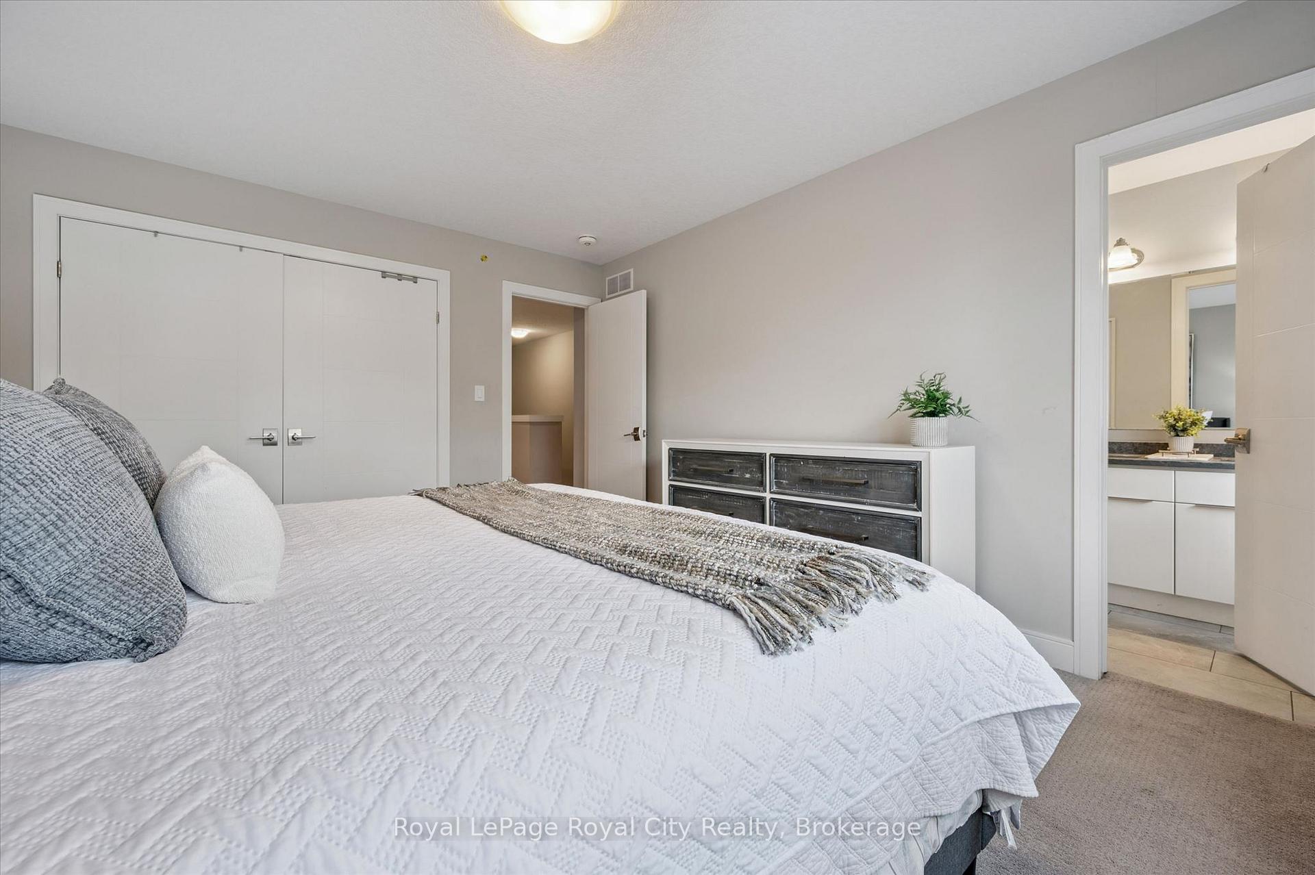 Photo 22 of Unit 83, 60 Arkell Road, Guelph, Kortright East — HOMEH