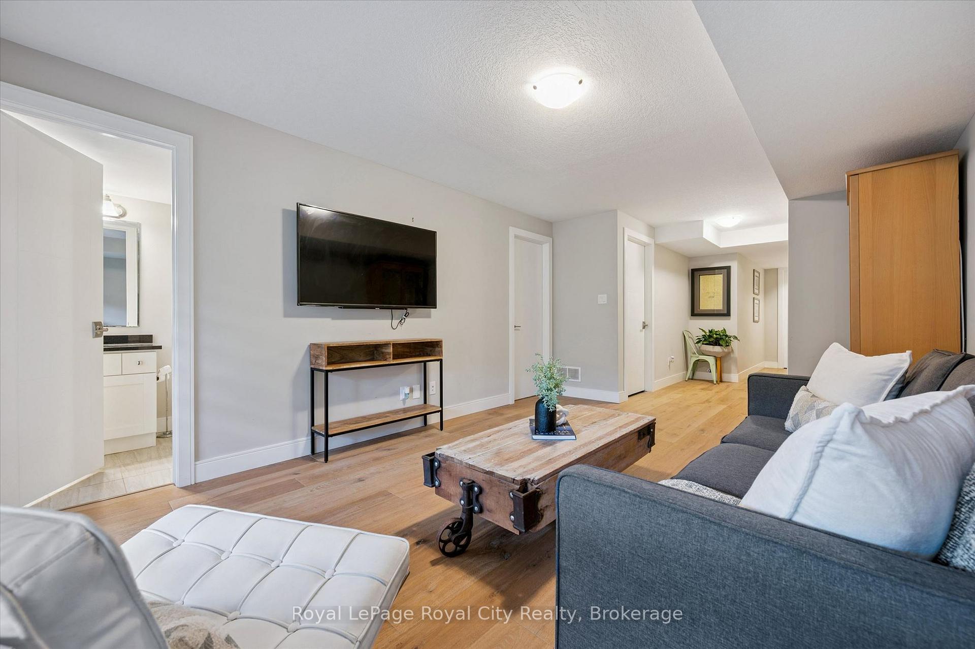 Photo 33 of Unit 83, 60 Arkell Road, Guelph, Kortright East — HOMEH