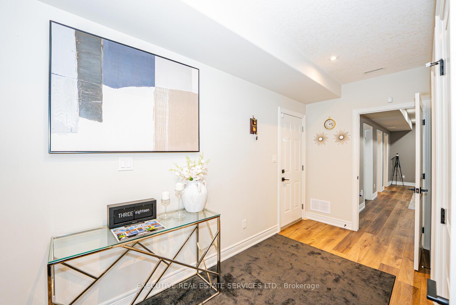 Photo 13 of Unit 11, 2848 King Street, Lincoln, Lincoln-Jordan/Vineland — HOMEH