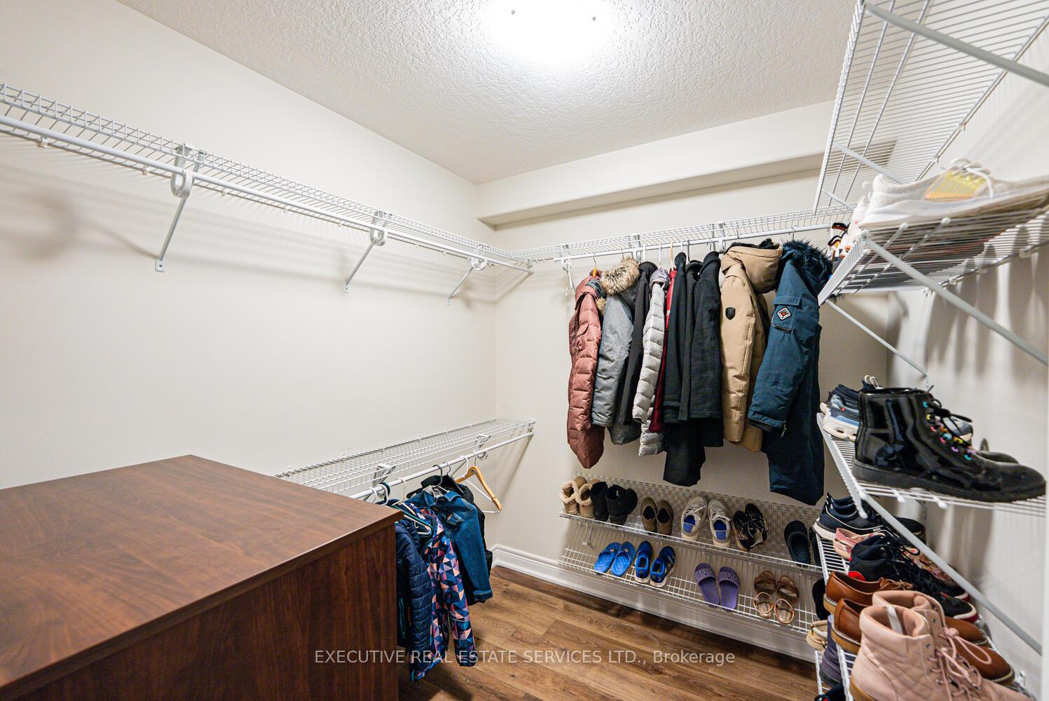 Photo 14 of Unit 11, 2848 King Street, Lincoln, Lincoln-Jordan/Vineland — HOMEH