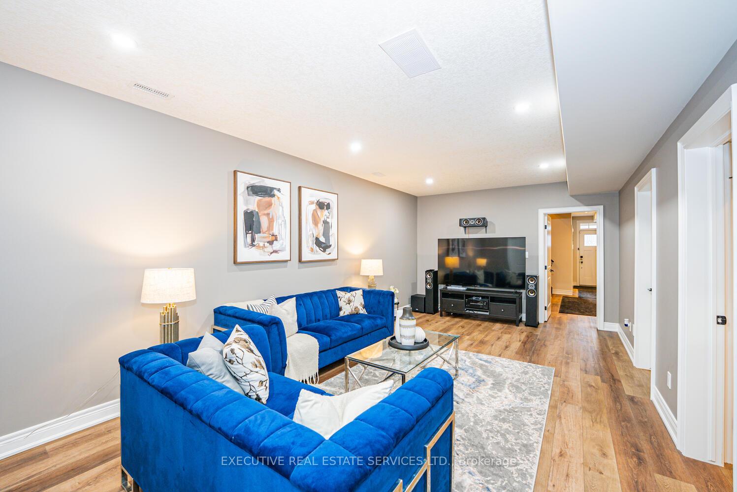 Photo 18 of Unit 11, 2848 King Street, Lincoln, Lincoln-Jordan/Vineland — HOMEH